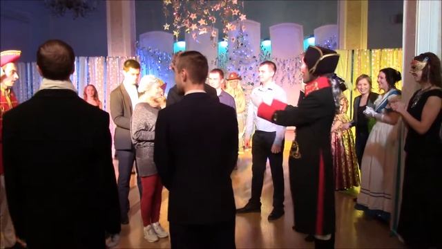 Снегурочка и ее Резиденция в Костроме/ Игра "Поцелуйчики" смотреть онлайн