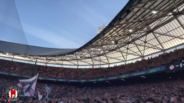 Awayday naar Rotterdam ? : Bekerfinale PSV-Ajax : 17/04/2022 : 2-1 смотреть онлайн