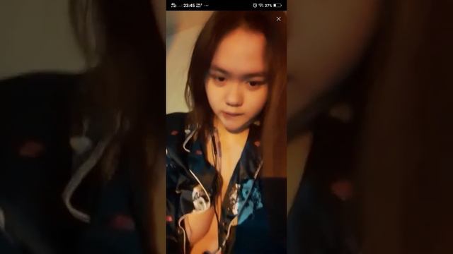 sampe kena banned! buka baju sampe keliatan semua смотреть онлайн