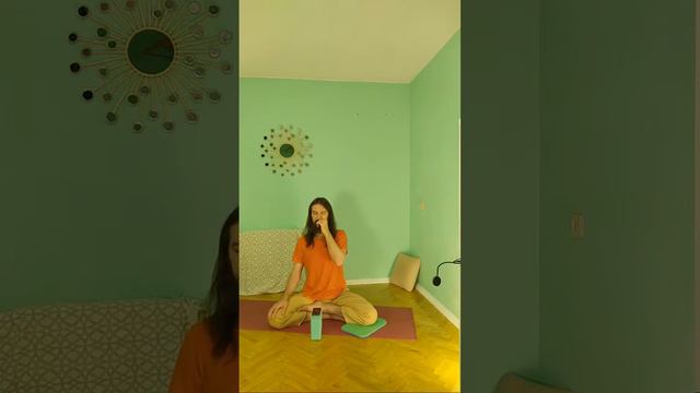 Ранкове заняття з Хатха-йоги 19.11.2022 Morning Hatha yoga смотреть онлайн