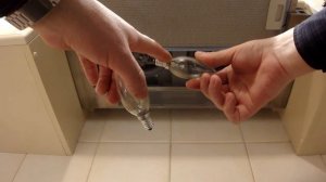 Кухонная вытяжка MBS, замена ламп освещения