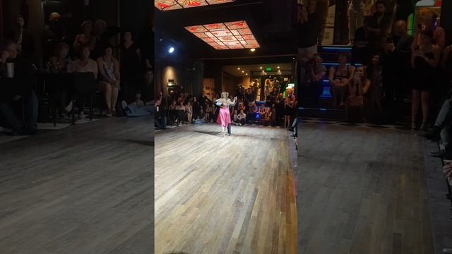 Tango performance Melina Brufman Hernan Gelosi, milonga Parakultural, Salón Marabú смотреть онлайн