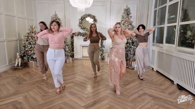 Бачата Женский стиль, под руководством Алены Томиловой смотреть онлайн