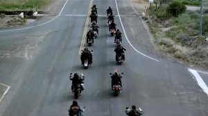 За пределами закона OST (Robbie Robertson - Broken Arrow)