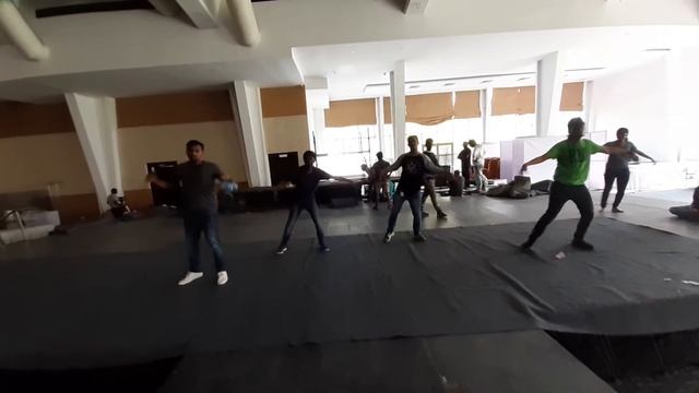 VV Dance Studio Choreographer Venu || Composing Song || Stage Practice Time Oracle Company || Event смотреть онлайн