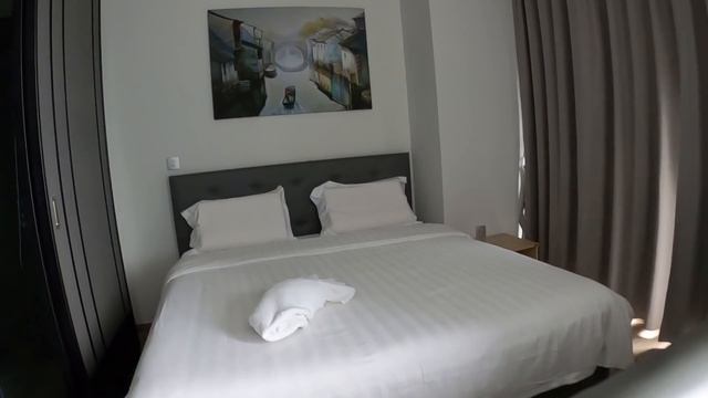 Pattaya, Cost of living , Awesome SEAVIEW, good quality Pratamnak Condos смотреть онлайн
