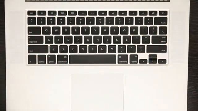 Deleting the Cache if a MacBook Crashes Randomly смотреть онлайн