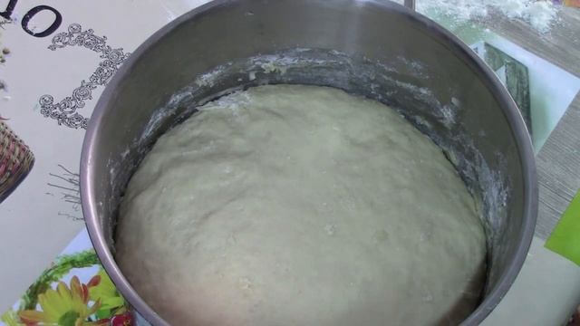 Как приготовить булочки с яблоками / Булочки с корицей / Как поставить опару / Печем десерт смотреть онлайн