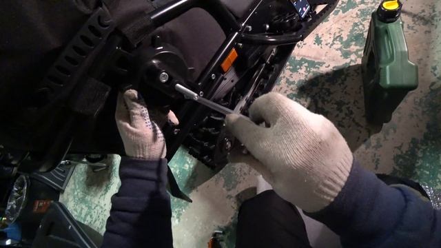 установка канистры на снегоход stels kapitan 200 / улучшения для снегохода Стелс капитан 200 смотреть онлайн