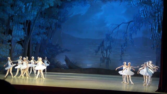 TCHAIKOVSKY Swan Lake - Лебединое Озеро смотреть онлайн