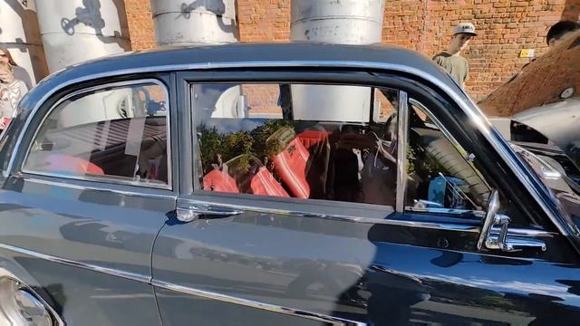 Выставка ретротранспорта Музея транспорта Москвы на Хлебозаводе 13 мая 2023 года смотреть онлайн