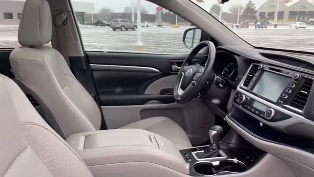 2018 Toyota Highlander near me Waukegan, Gurnee, Kenosha, WI, Fox Lake, Libertyville, IL U3108 смотреть онлайн