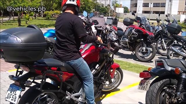 UMA RELÍQUIA! CBR 900RR ACELERANDO NA HONDA DREAM! - VHCPB смотреть онлайн