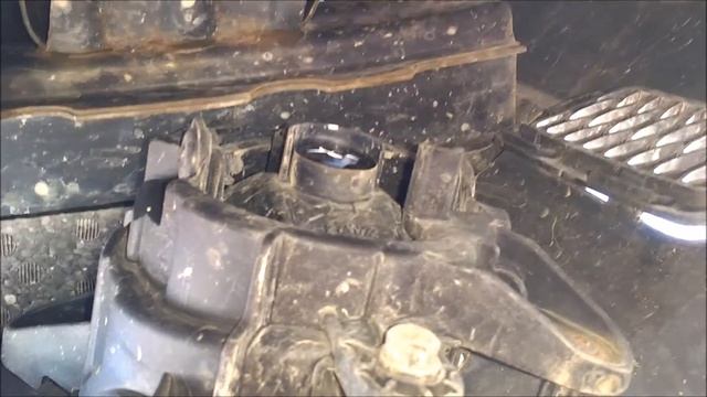 2008 Kia Spectra5 - Replace Fog Light Bulb смотреть онлайн