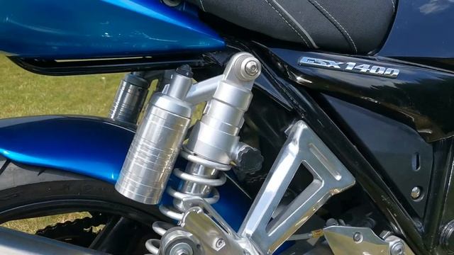 Suzuki GSX 1400 смотреть онлайн