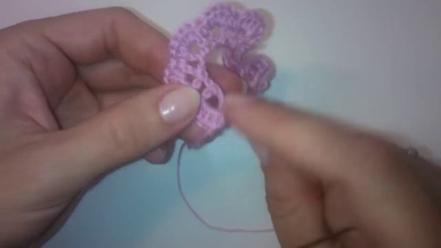2 Маленькая розочка крючком Видео Small crochet rose смотреть онлайн