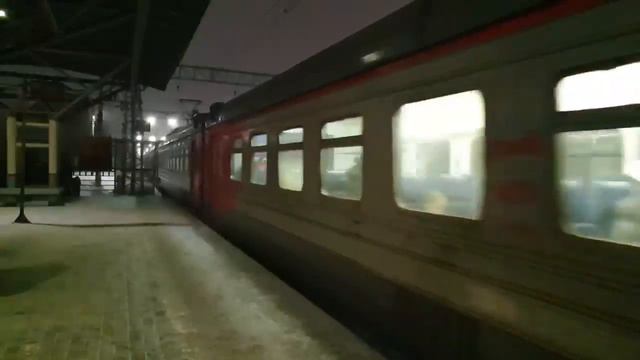 Эд4м сообщением Москва (Ярославский вокзал)-Сергиев Посад прибывает на станцию мытищи! смотреть онлайн