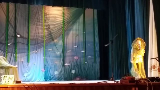 Оставайся Мальчик с Нами смотреть онлайн