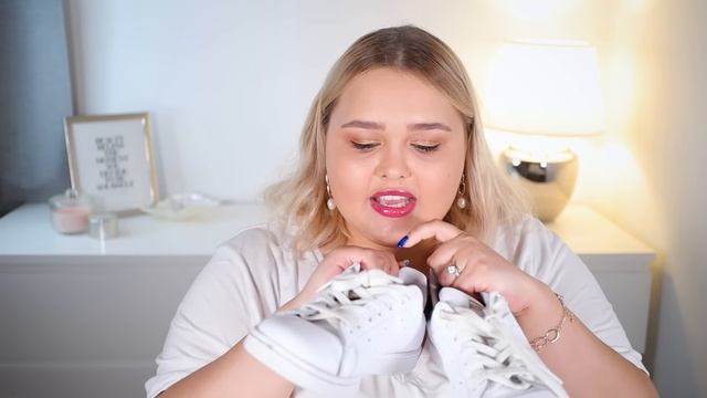 Моя Летняя обувь Plus Size || Где я покупаю обувь на широкую ногу? смотреть онлайн