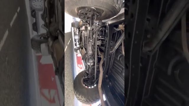 Видео обзор Toyota Land Cruiser 80