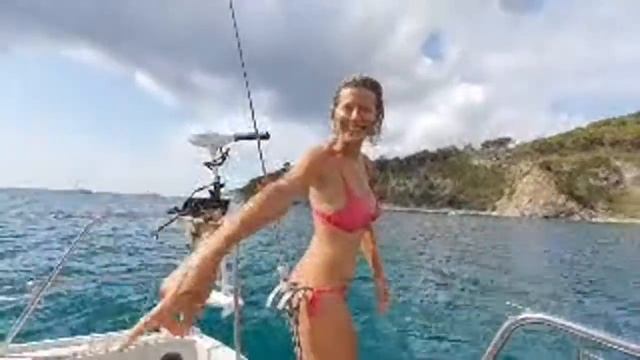 DIRETTA DALLA RADA DI ACQUARILLI CON TUFFI смотреть онлайн