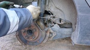 Как заменить задние колодки на Mazda 6 GH 2008