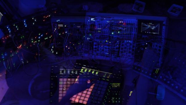 QU-Bit Nebulae as an Ambient Melodic Voice смотреть онлайн