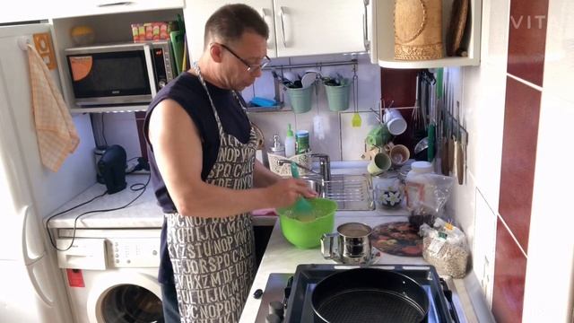 Пироги с творогом и ягодами