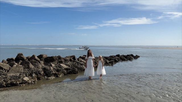 В воскресенье первом том чудесном смотреть онлайн