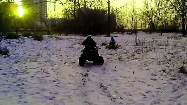 Покатушки на плюшке. смотреть онлайн