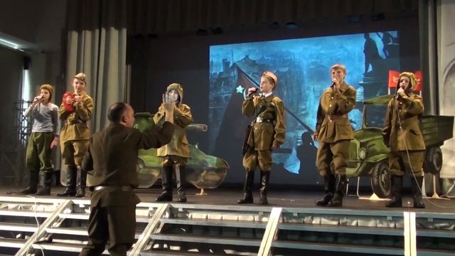 Смуглянка + Венский вальс смотреть онлайн