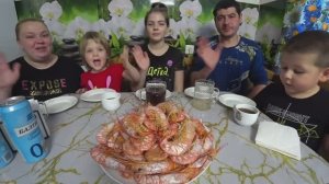 огромные креветки лангустины/мукбанг/жизнь в селе навеселе