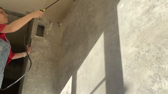 Бесконечно убираю и снимаю краску с потолка //Дилетанты не корабле// смотреть онлайн