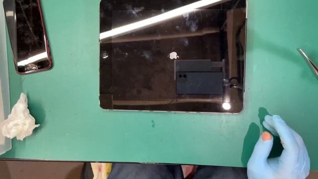 初代 iPad 2010 A1219/A1337 分解・修理やり方手順2/2 смотреть онлайн