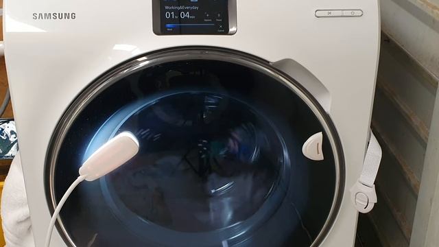 Samsung WW9000 - Working&Everyday Full Cycle смотреть онлайн