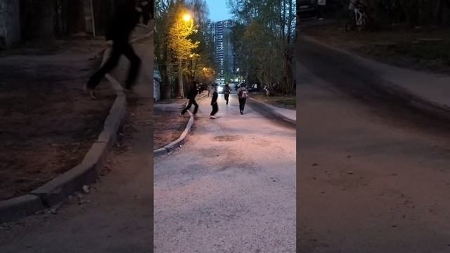 VID_20230503_214826_091.mp4