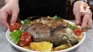 ДОРАДА в ДУХОВКЕ – самый вкусный рецепт. Без заморочек! Смешала соус, нанесла на рыбу и в духовку!