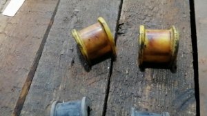 Полиуретановые втулки стабилизатора.