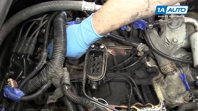 How to Replace Fuel Pressure Regulator 88-98 GMC K1500 смотреть онлайн