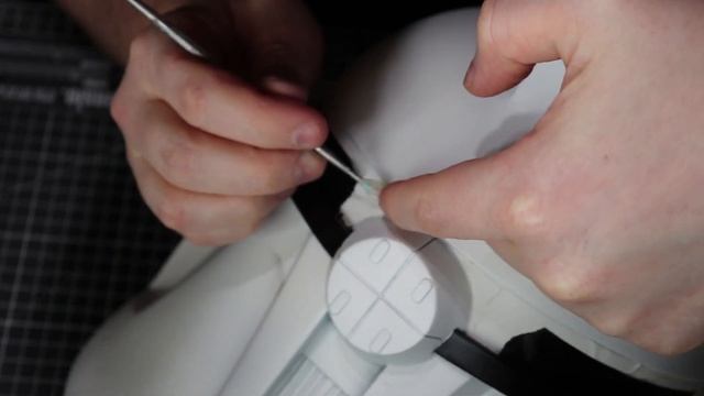 Phase 1 Clone Trooper Helmet (with Face Off Mod) смотреть онлайн
