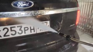 Защитная шторка камеры заднего вида на мойке