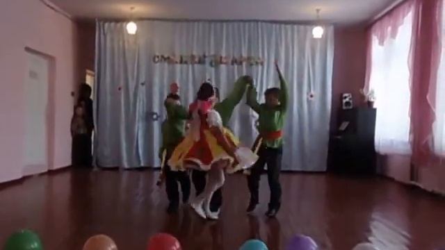 танец на 8 марта для 1 класса калинка смотреть онлайн