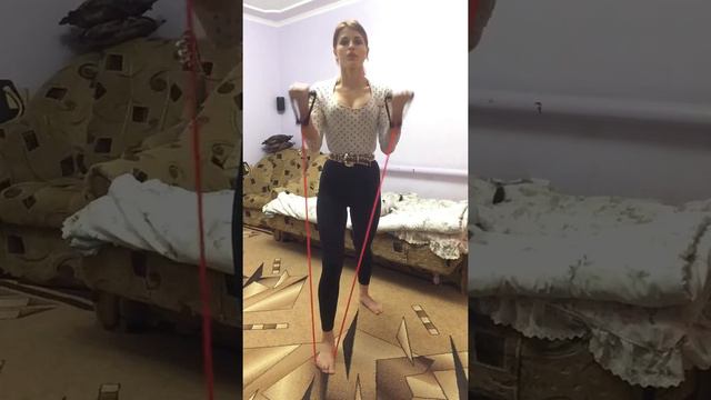 Как накачать руки и плечи дома не нужно никуда ходить! Арина Синебрюхова смотреть онлайн