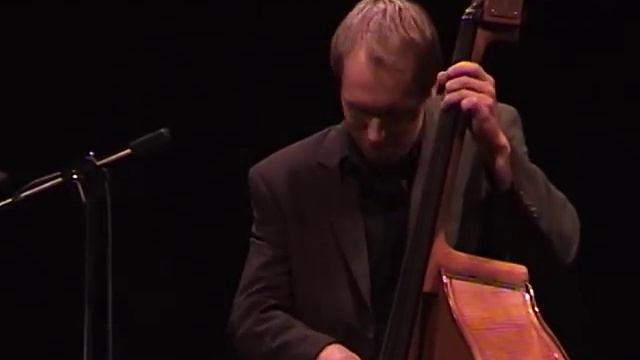 Frank Muschalle Trio - Rumba Bounce смотреть онлайн