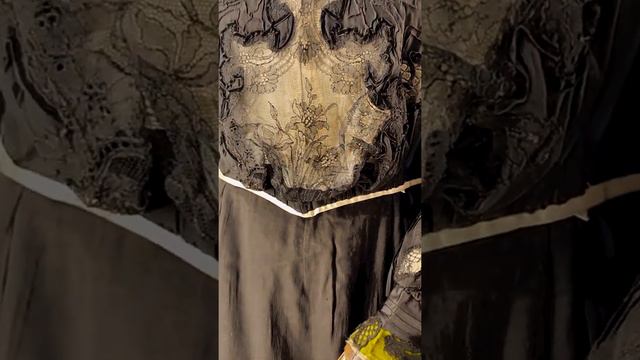 Где можно увидеть такое платье? На новой выставке в Ярославском музее-заповеднике смотреть онлайн