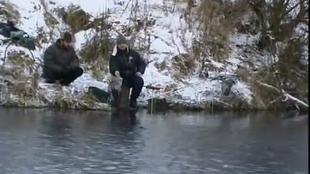 Планета рыбака - Зимняя рыбалка в Подмосковье.Р. Десна. смотреть онлайн