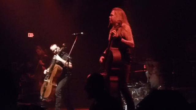 Apocalyptica - In the Hall of the Mountain King (Edvard Grieg Cover) LIVE [HD] 4/16/15 смотреть онлайн