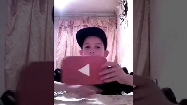 Я расказываю как сделать кнопку You Tube смотреть онлайн