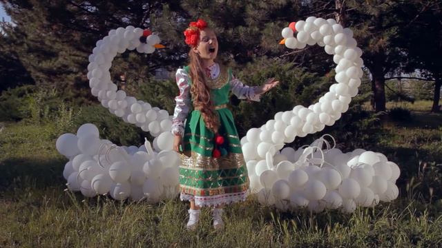 Анастасия Левченко - Една българска роза [Oficial Music Video] смотреть онлайн