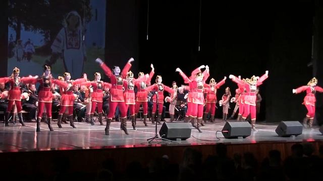 Образцовый хореографический ансамбль "Дивертисмент" 22.02.2022г. КВЦ Губернский г.Кострома. смотреть онлайн